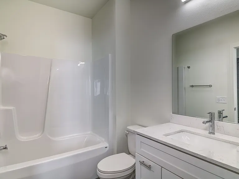 Theodora Rowhomes — Photo 18