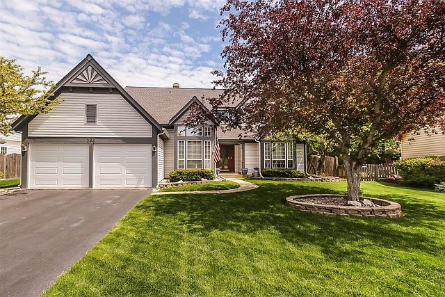 1st image of 386 Wildberry Ln