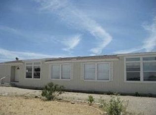 3375 Yucca Terrace Dr, Phelan, CA 92371