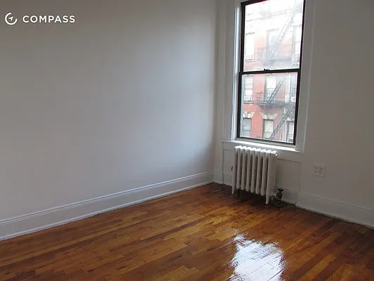 Rented by Compass | media 13