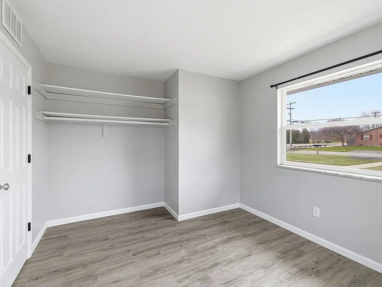 113 Lasalle St #3 — Photo 22