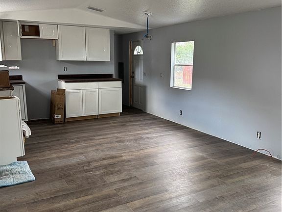4th image of 26677 Stardust Dr