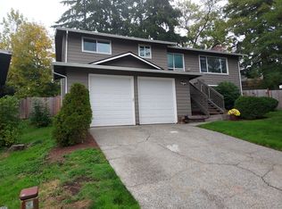 12416 SE 211th Pl, Kent, WA 98031