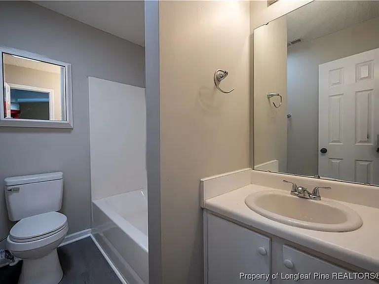 421 Feldspar Way — Photo 27