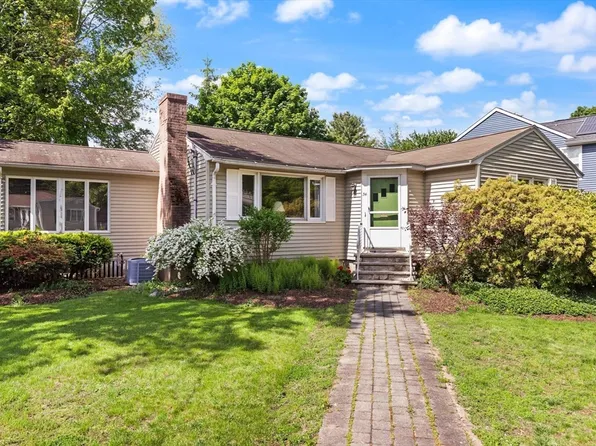 34 Copeland St, Waltham, MA 02451