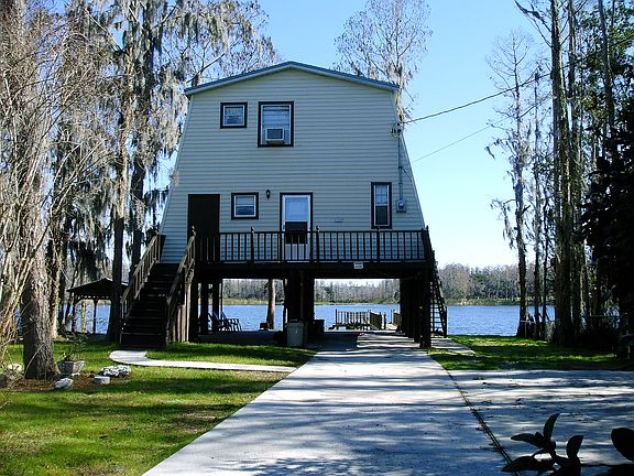 2nd image of 10908 Land O Lakes Blvd