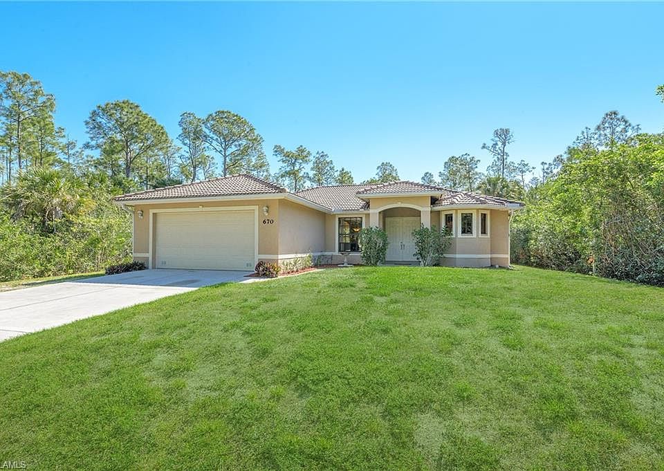 1st image of 670 Everglades Blvd N