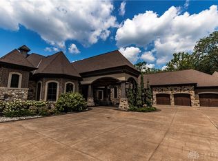 8234 Voltaire Ct, Waynesville, OH