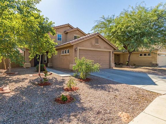2nd image of 41125 W Cahill Dr
