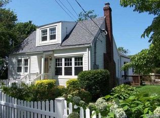 63 Queen Dr, Sound Beach, NY 11789