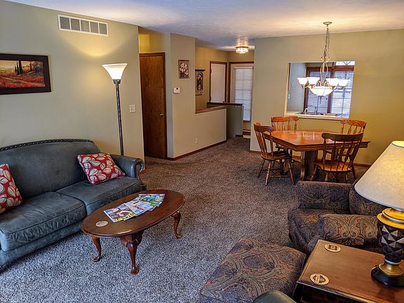 4th image of 654 Appletree Dr