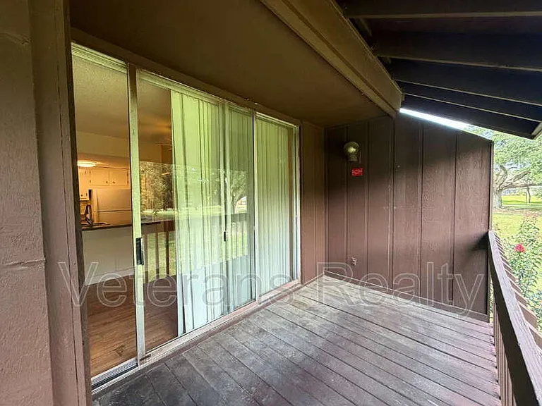 205 Molokai Vlg #A — Photo 12