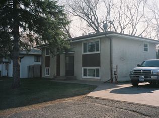 9140 Lexington Ave N, Circle Pines, MN 55014