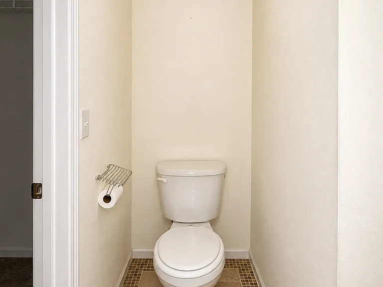 2610 Chatfield Dr — Photo 37