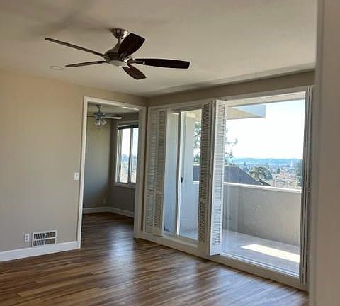 Living room into kitchen
angle 3