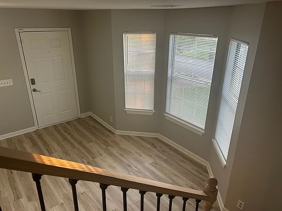 3rd image of 2535 Willowbranch Dr