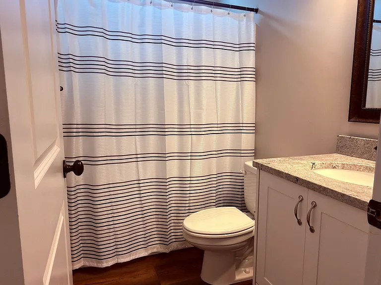 4050 Stowe Dr — Photo 25