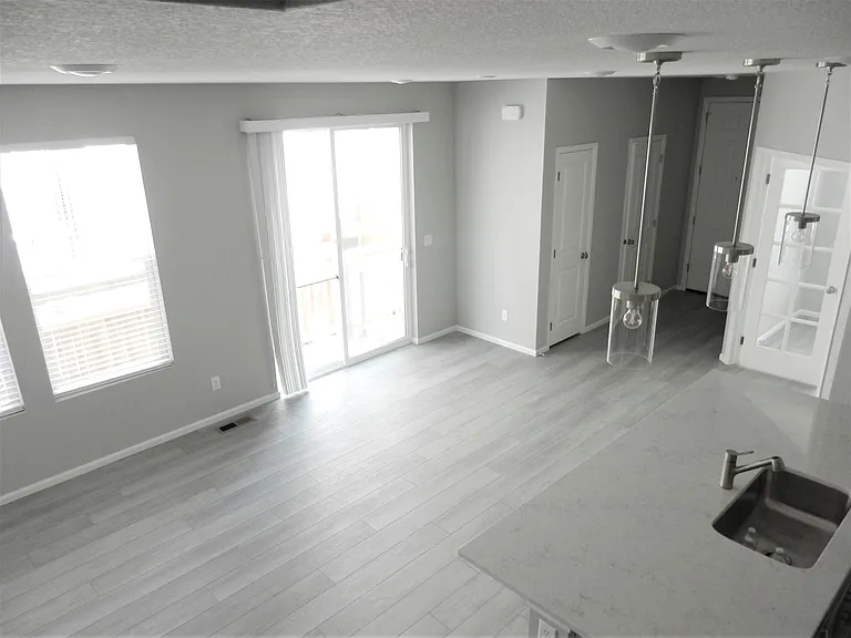4340 S Netherland St — Photo 6