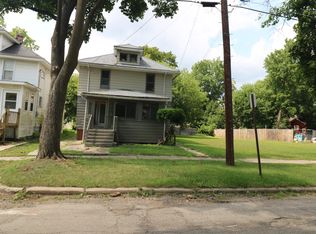 1014 Woodbridge St, Jackson, MI 49203