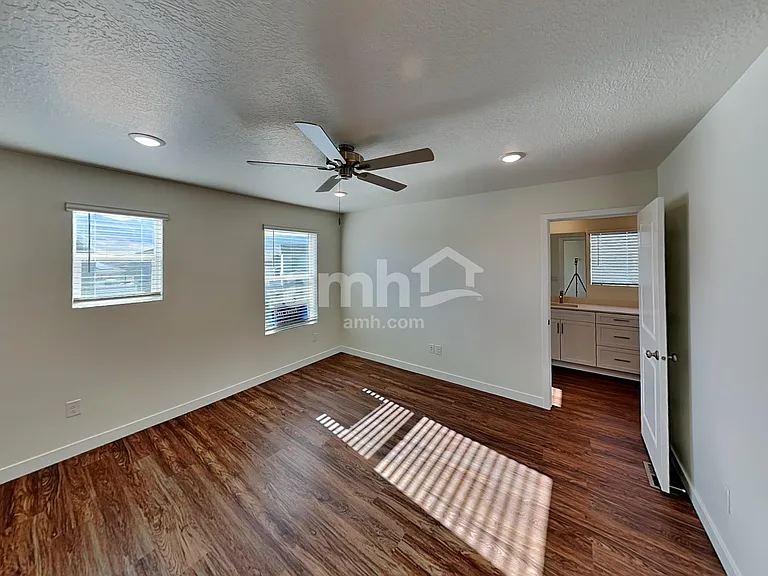 3571 N Caitlyn St — Photo 7