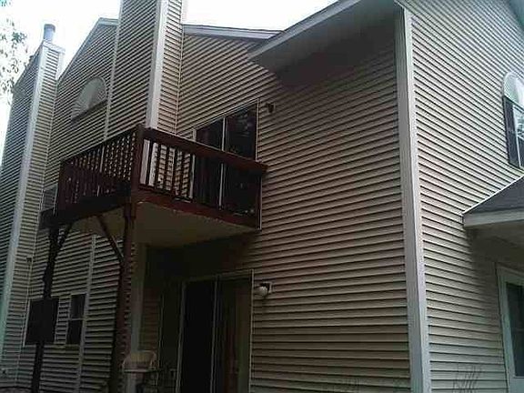 2nd image of 1102 Greenwich Dr