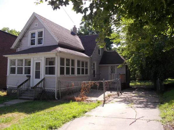 523 14th St, Rockford, IL 61104