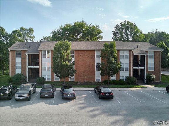 4th image of 1937 Greenpoint Dr APT 304