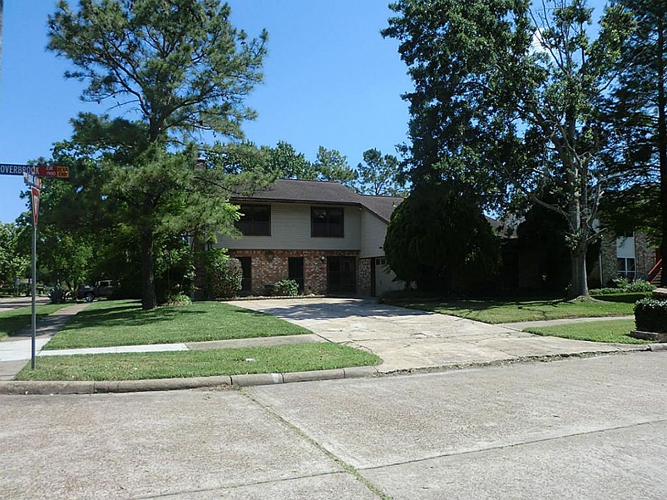 2nd image of 1926 Overbrook Cir