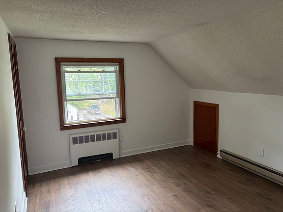 5th image of 5 Mowry Ave