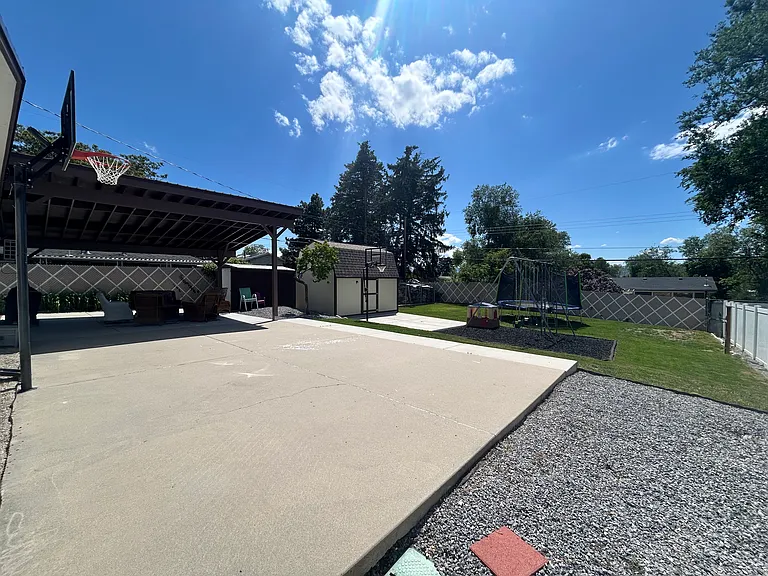 7192 S 2985 E — Photo 25