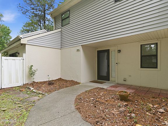2nd image of 991 Birch Creek Drive
