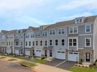 5973 Cling Ln, Crozet, VA 22932