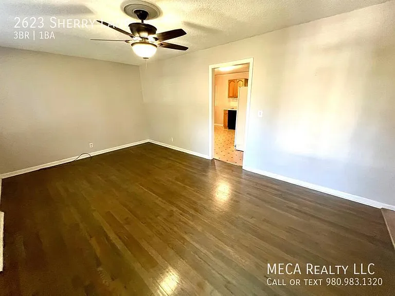 2623 Sherry Ln — Photo 6