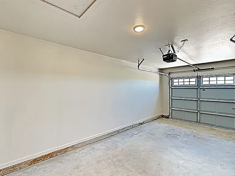402 Summit Ridge Dr — Photo 9