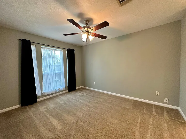 9222 Memorial Grove Dr — Photo 20