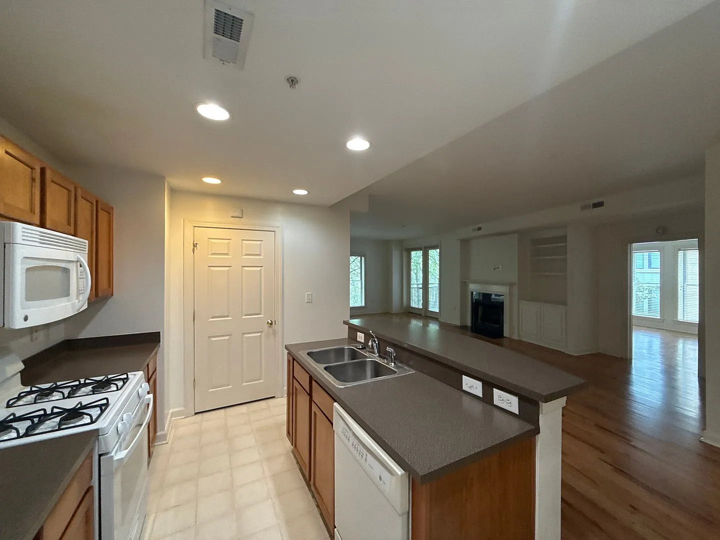 T.R. Lawing Property — Photo 4