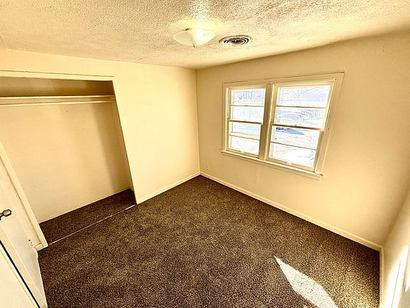 5th image of 1620 26th St