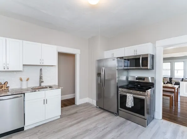 17-19 Washington St, Springfield, MA 01108