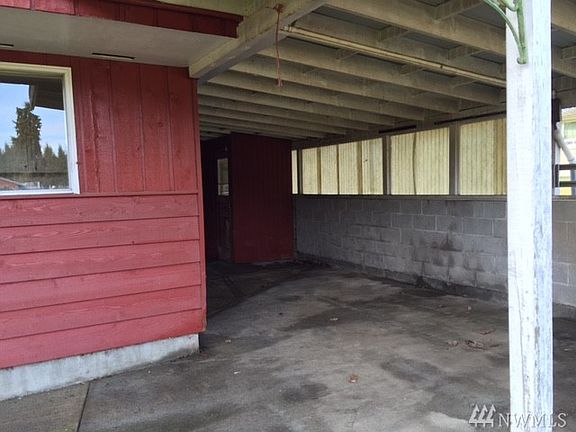2nd image of 4217 72nd St E