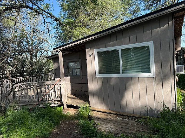 105 Covey Rd — Photo 24