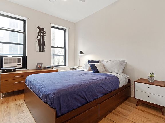 5th image of 251 Pacific St APT 24