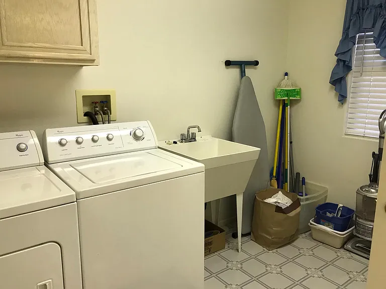 14626 W Huron Dr — Photo 10