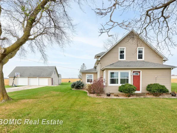 2584 S Knight Rd, Munger, MI 48747