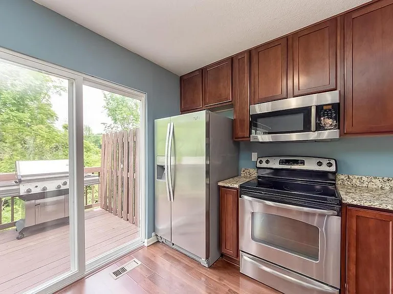 6498 Ash Rock Cir — Photo 20