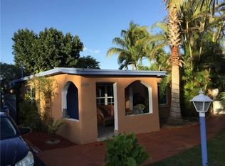 15291 Leisure Dr, Homestead, FL 33033