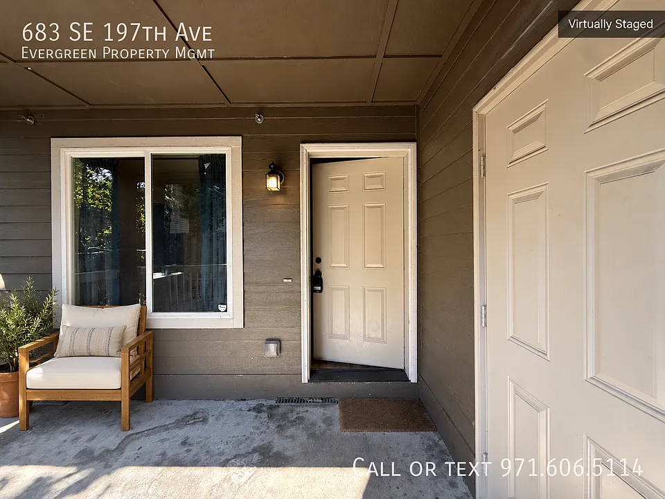 683 SE 197th Ave