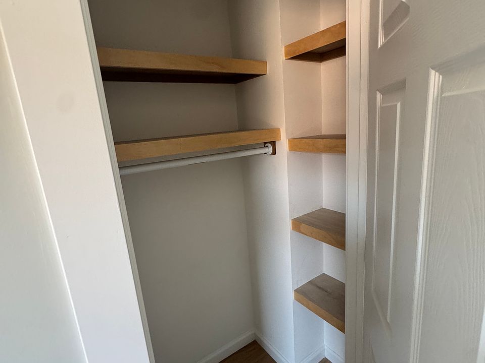 1st image of 160 Pacific St Floor 2
