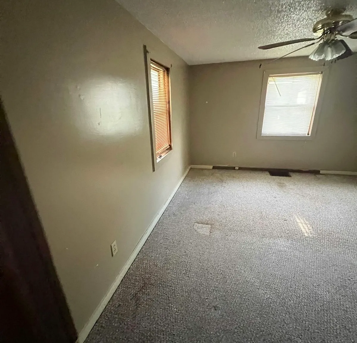 403 East Division Street — Photo 2