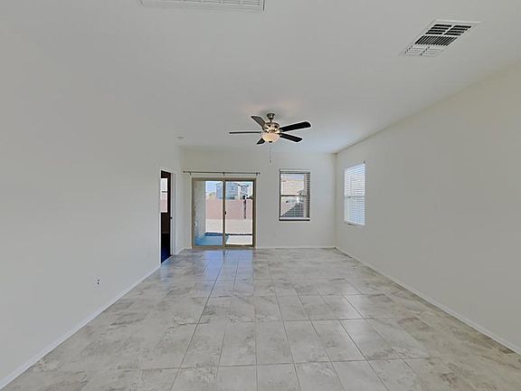 2nd image of 685 N Nestled Hummingbird Ln