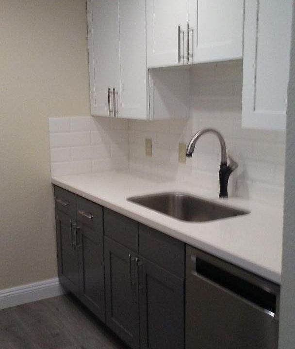 1st image of 3745 Bagley Ave APT 208
